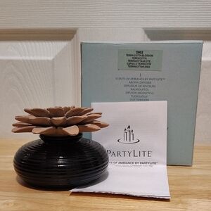 PartyLite Black Aroma Diffuser with Brown Flower